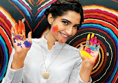 Sonam Kapoor concerned about women's issues